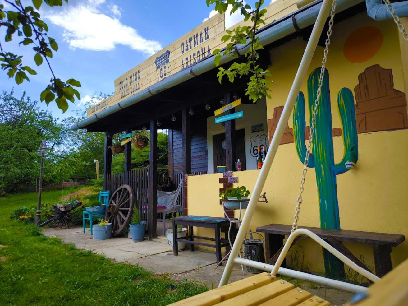 Ranch 66 - Zlatokopecka Chata Arizona Tršice Esterno foto